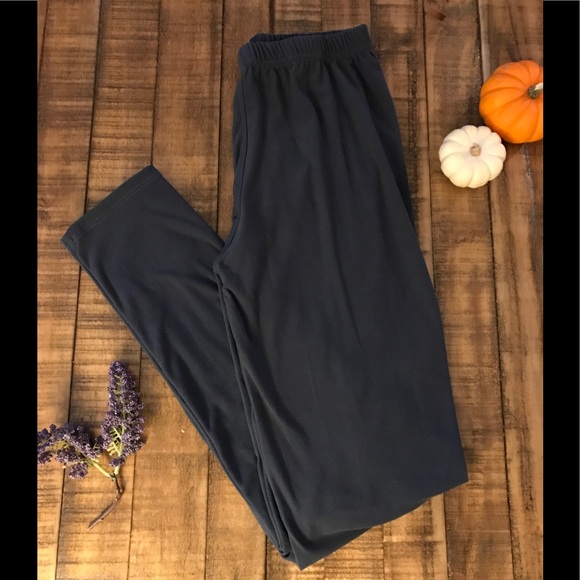 Super soft leggings! NWOT - Picture 6 of 7